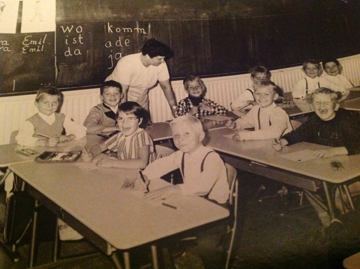 Da gab es noch Kopfnüsse statt digitaler Werkzeuge - Regenweiher Grundschule in Berlin-Neukölln.
