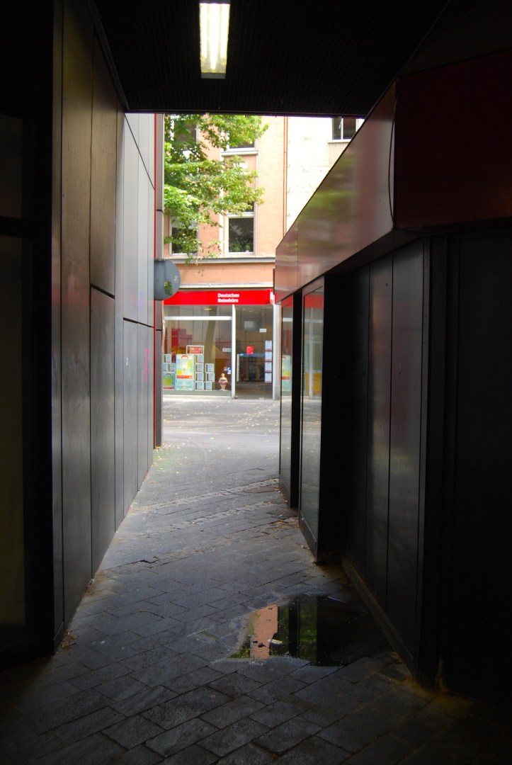 Hier bin ich nicht Mensch, hier will ich nicht sein