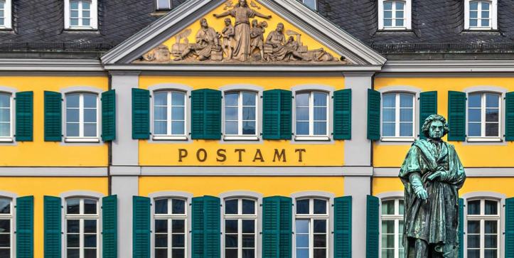 Daily-Brief_23_News-aus-Bonn_Bild__Tom_Pixabay